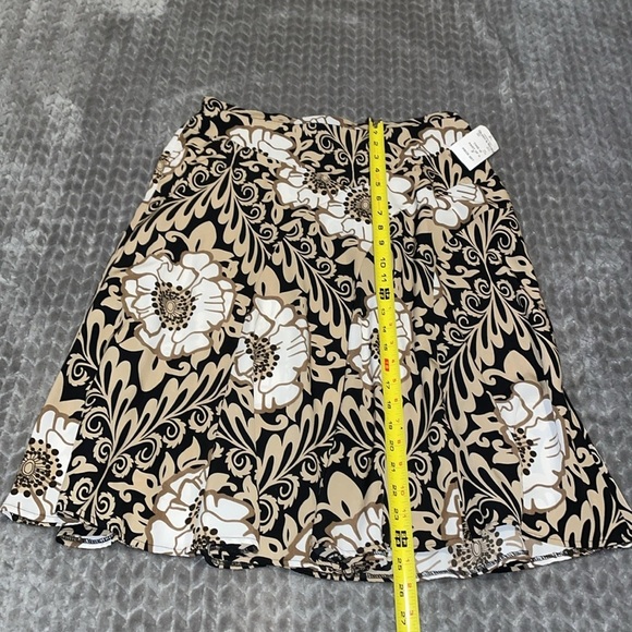 NWT Danny & Nicole Blazer and Floral Skirt Set - Picture 10 of 12